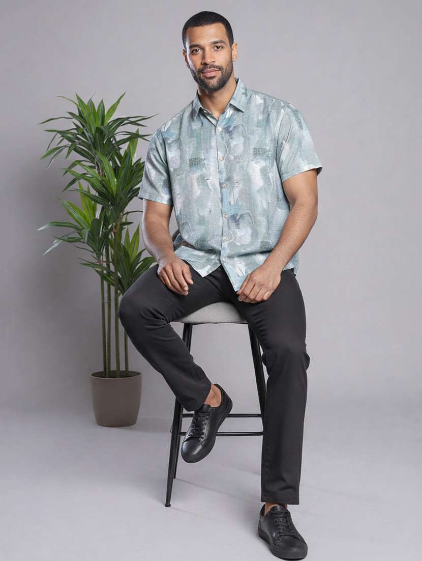 Men Abstract Short Sleeve Regular Fit Casual Shirt - 22328592 -  Standard Image - 3