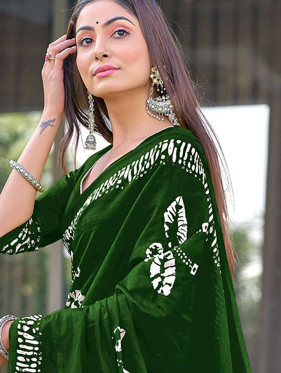 Women Printed Casual Wear Saree With Blouse - 22328689 -  Standard Image - 3