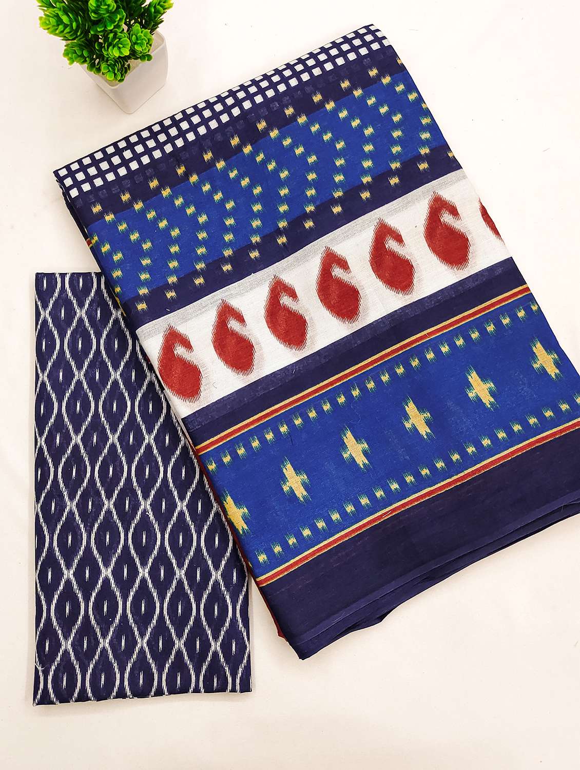 women printed casual wear saree with blouse - 22328714 -  Standard Image - 5