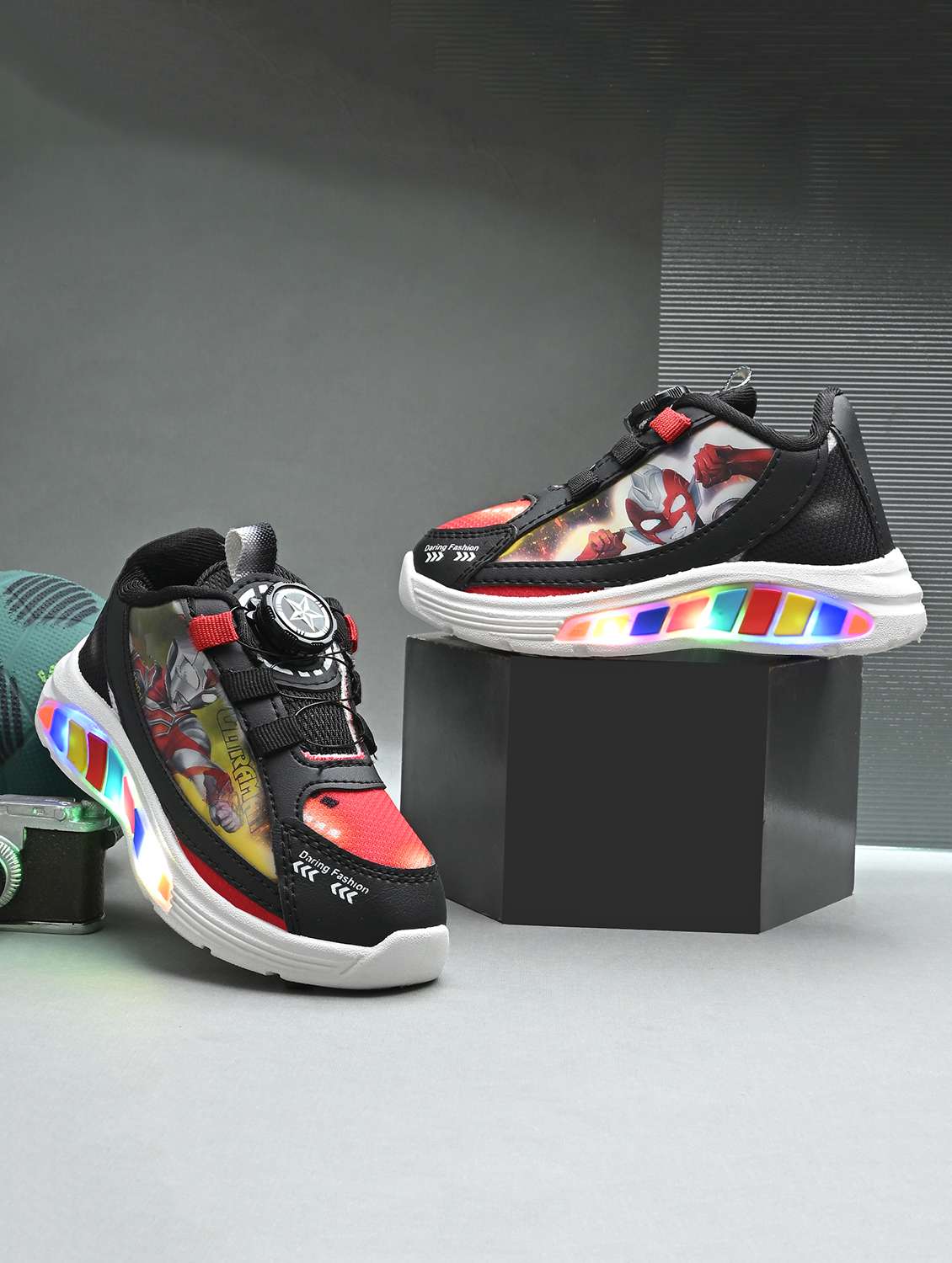 boys printed slip on sports shoe