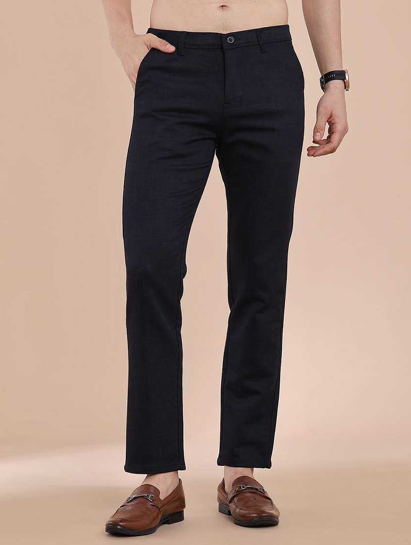 men solid mid rise chinos casual trouser