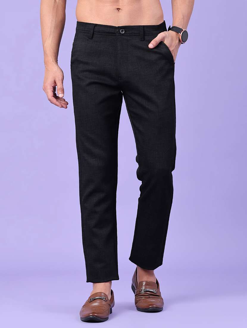 men solid mid rise chinos casual trouser