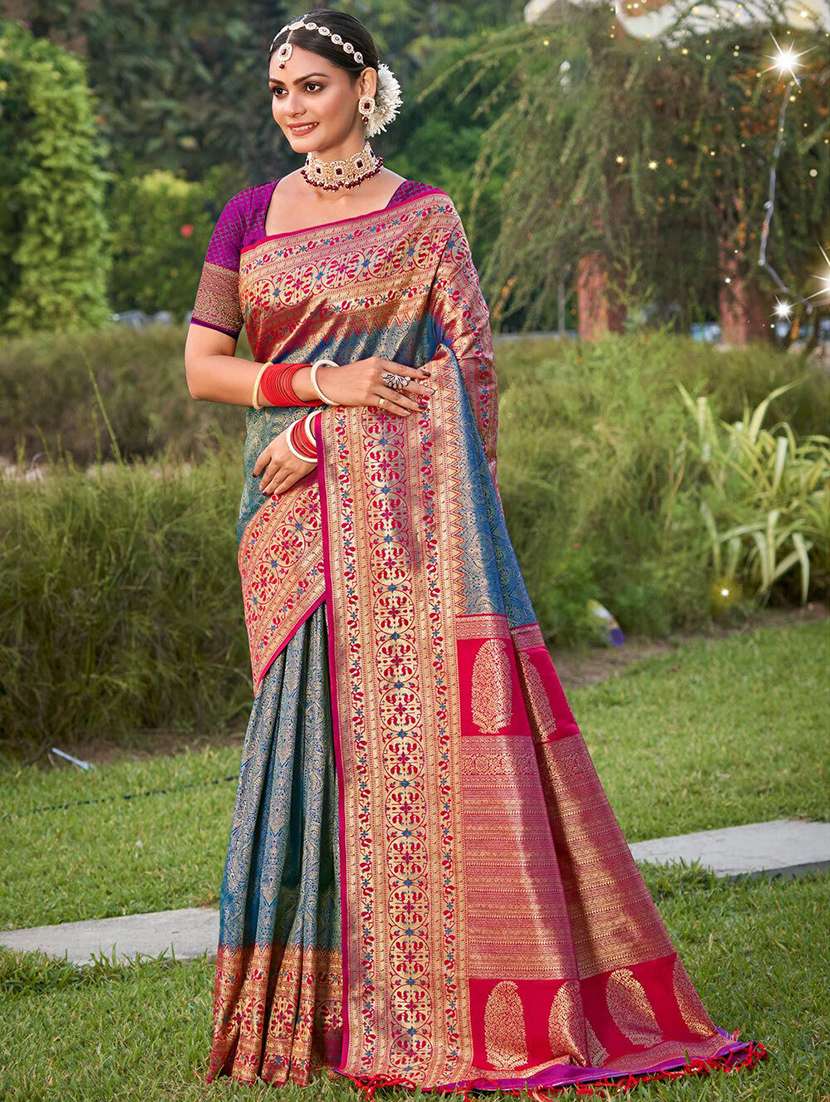 women self design kanjivaram saree with blouse