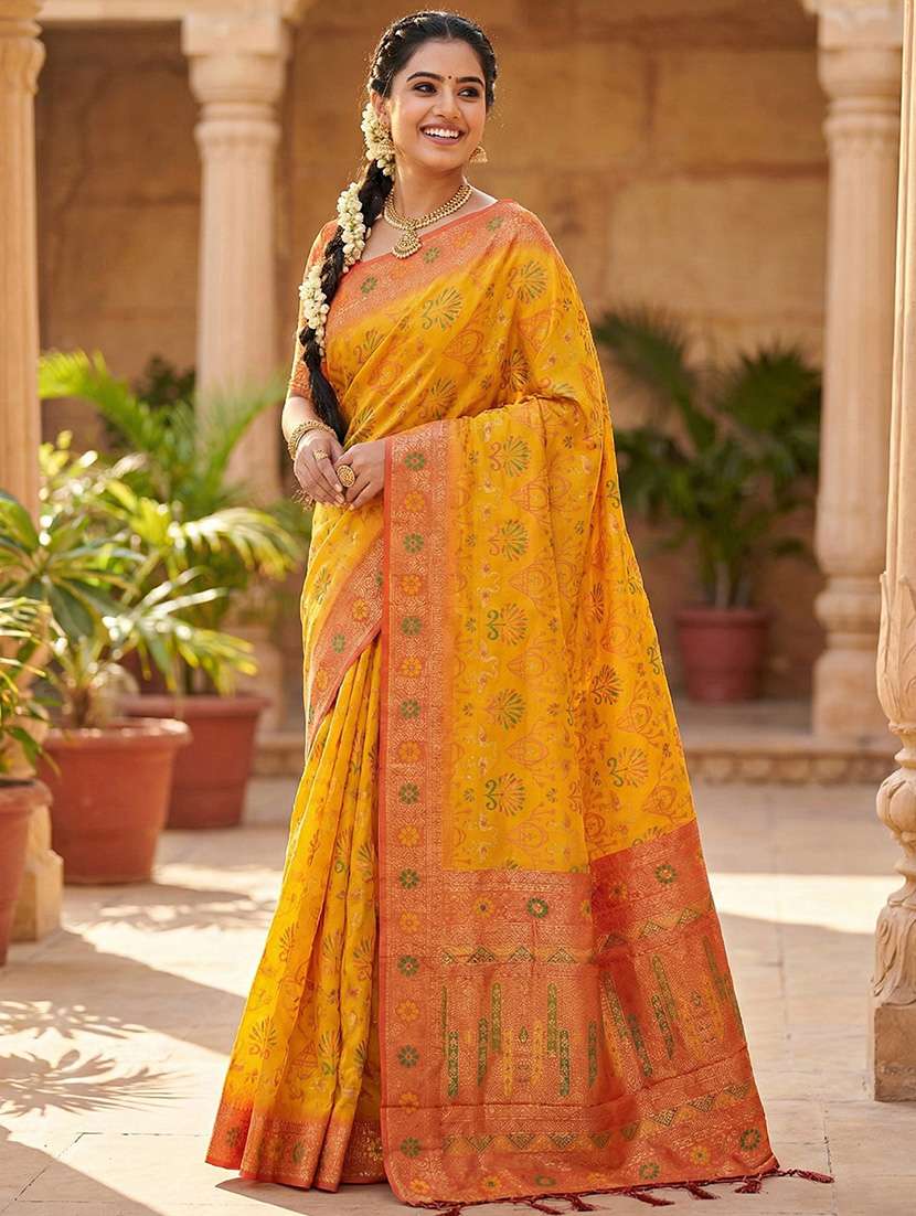 women self design southern silk saree with blouse