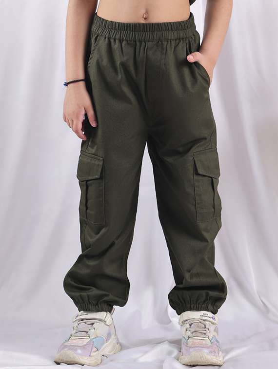 girls solid mid rise cargo