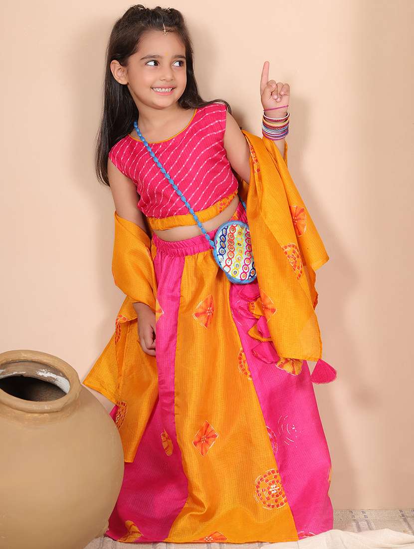 girls sleeveless lehenga and choli set  with dupatta