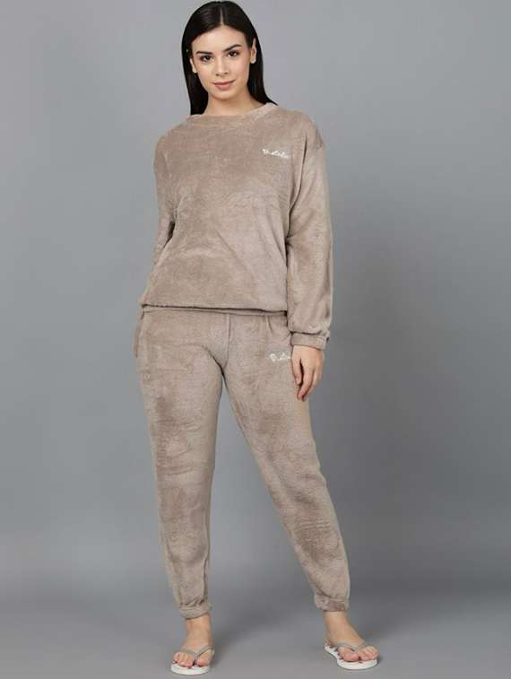 women solid nightwear pyjama set