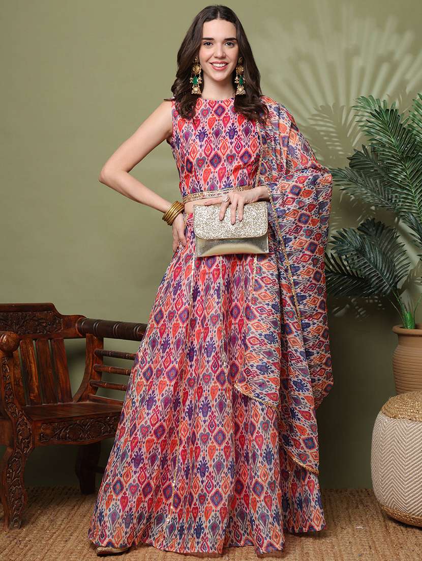women printed sleeveless lehenga and choli set