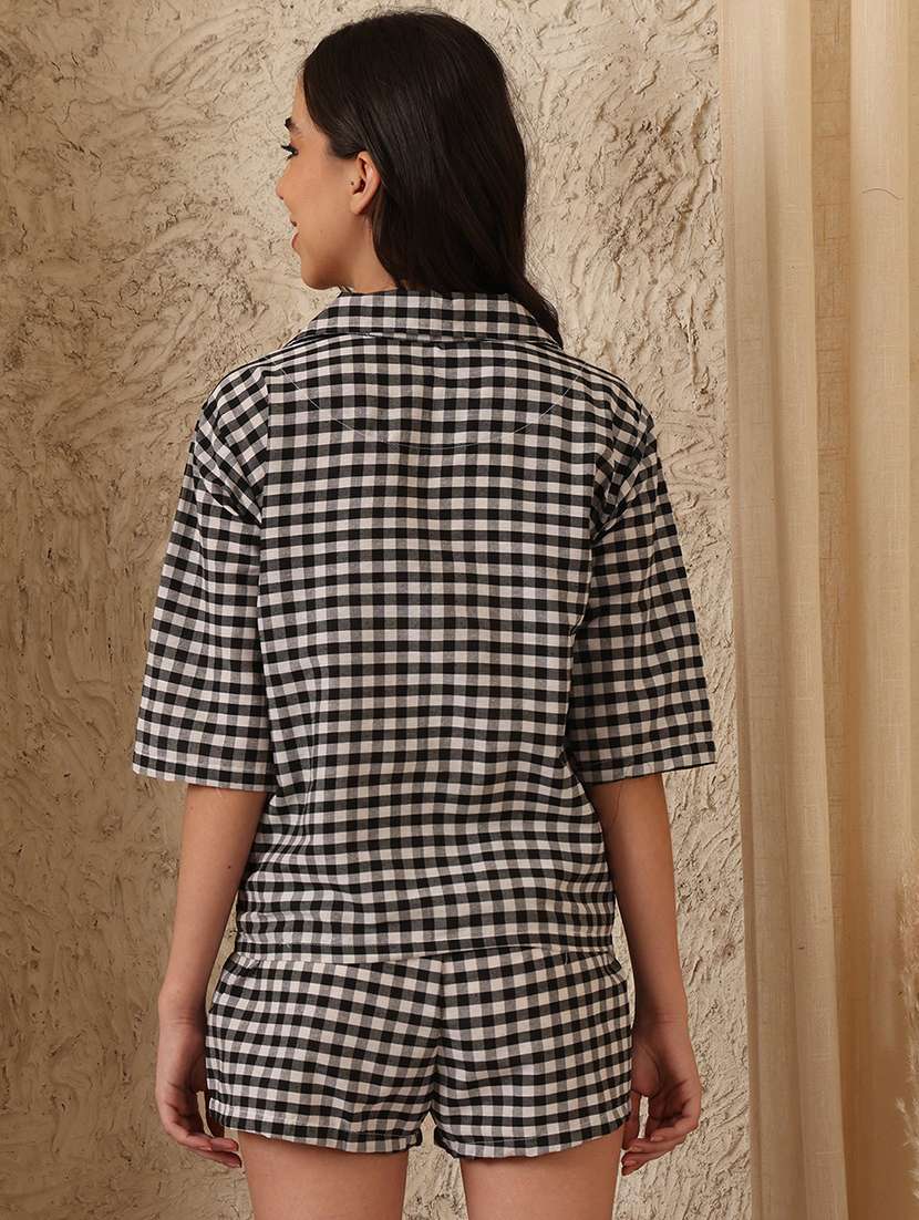 women checkered shorts nightwear set - 22330132 -  Standard Image - 3