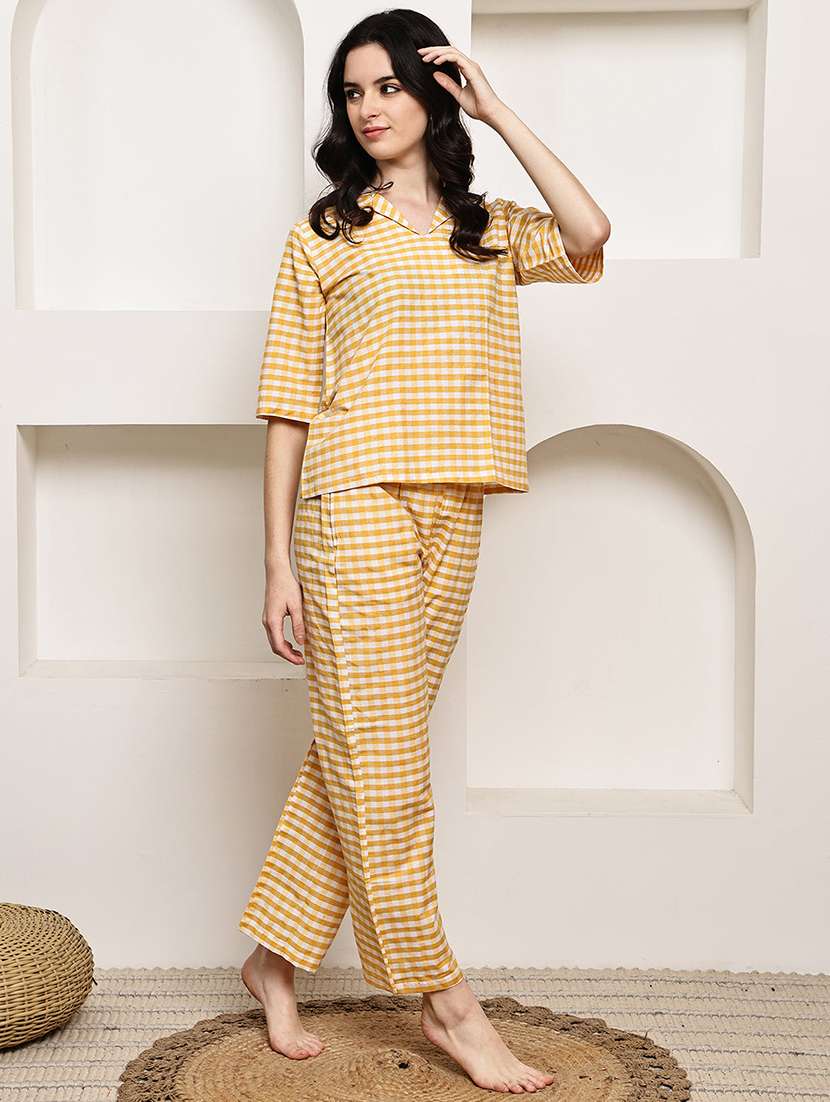 women checkered nightwear pyjama set - 22330194 -  Standard Image - 3