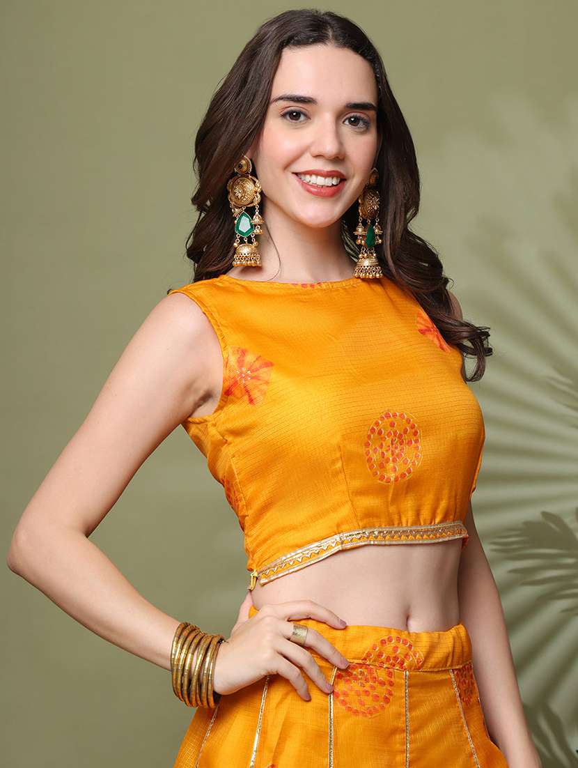 women printed sleeveless crop top - 22330404 -  Standard Image - 3