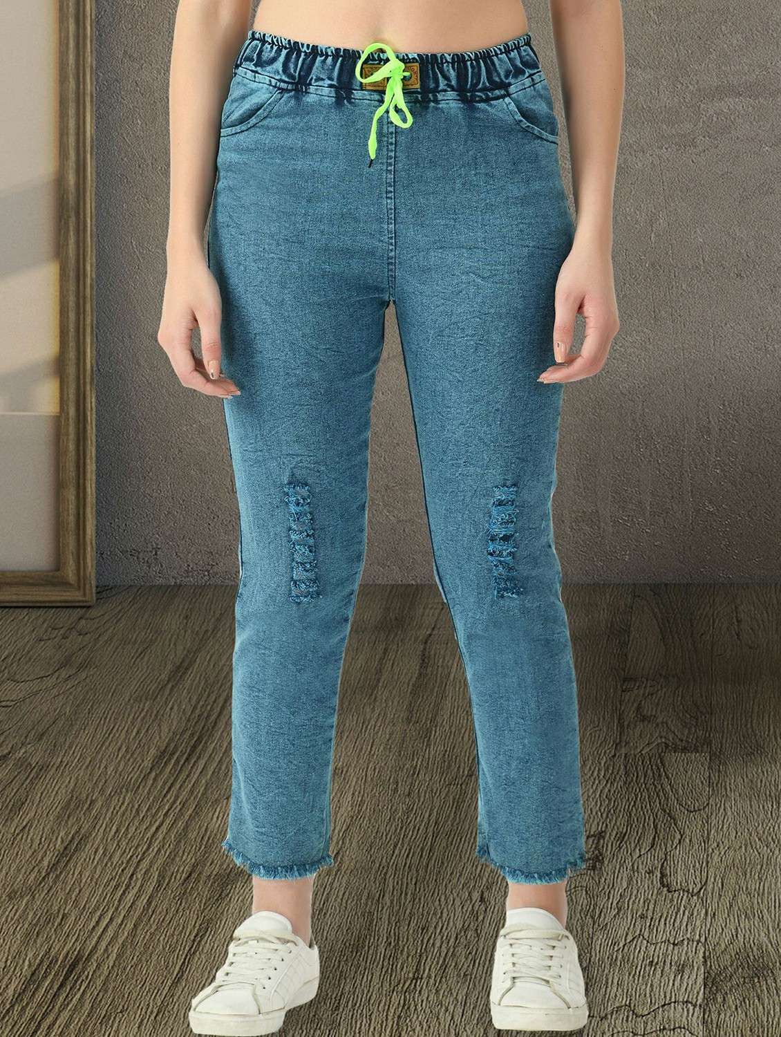 women distressed mid rise slim fit jean