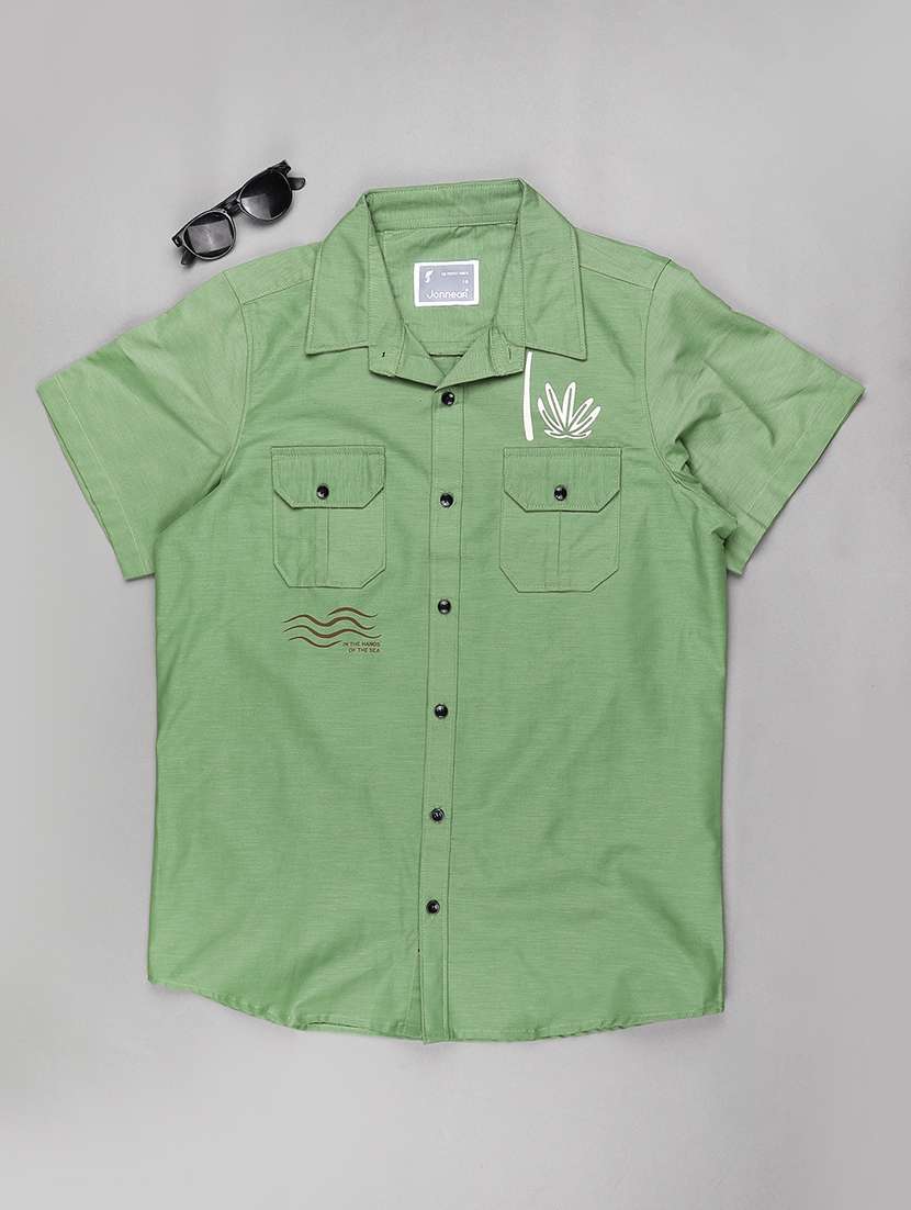 boys printed short sleeve collared shirt