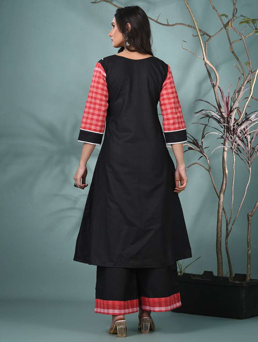 women checkered three quarter sleeve a-line kurta - 22331451 -  Standard Image - 3