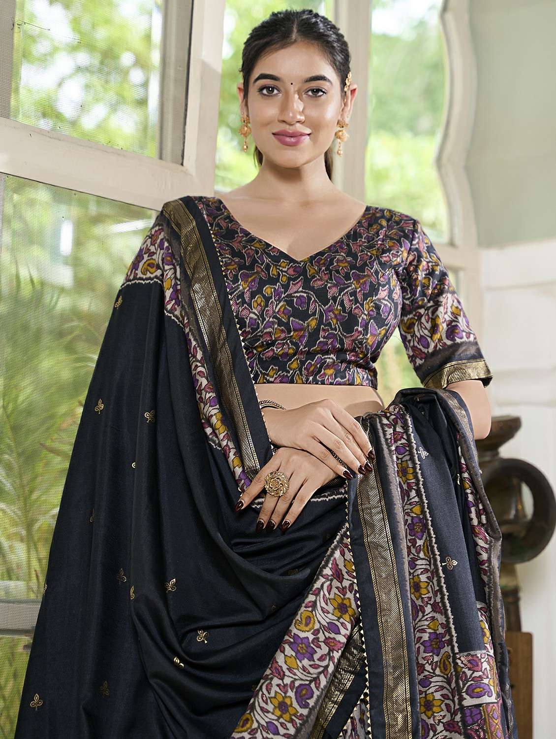 women printed semi-stitched flared lehenga - 22331470 -  Standard Image - 3