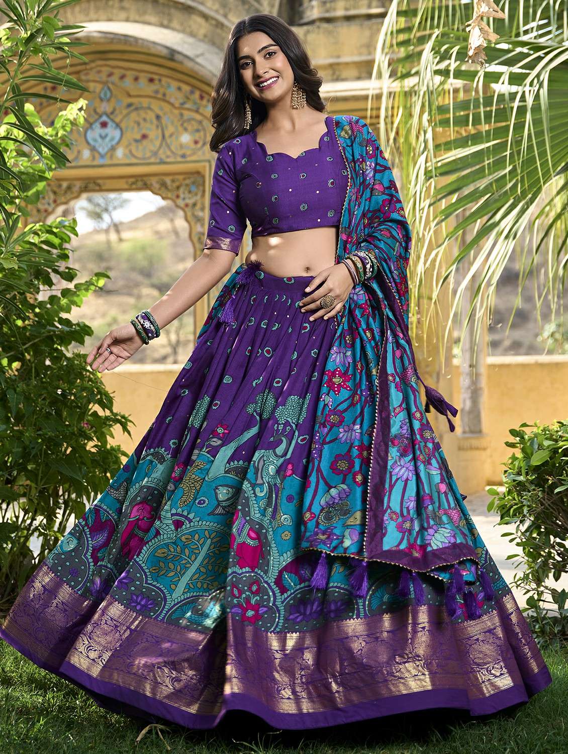women printed semi-stitched flared lehenga