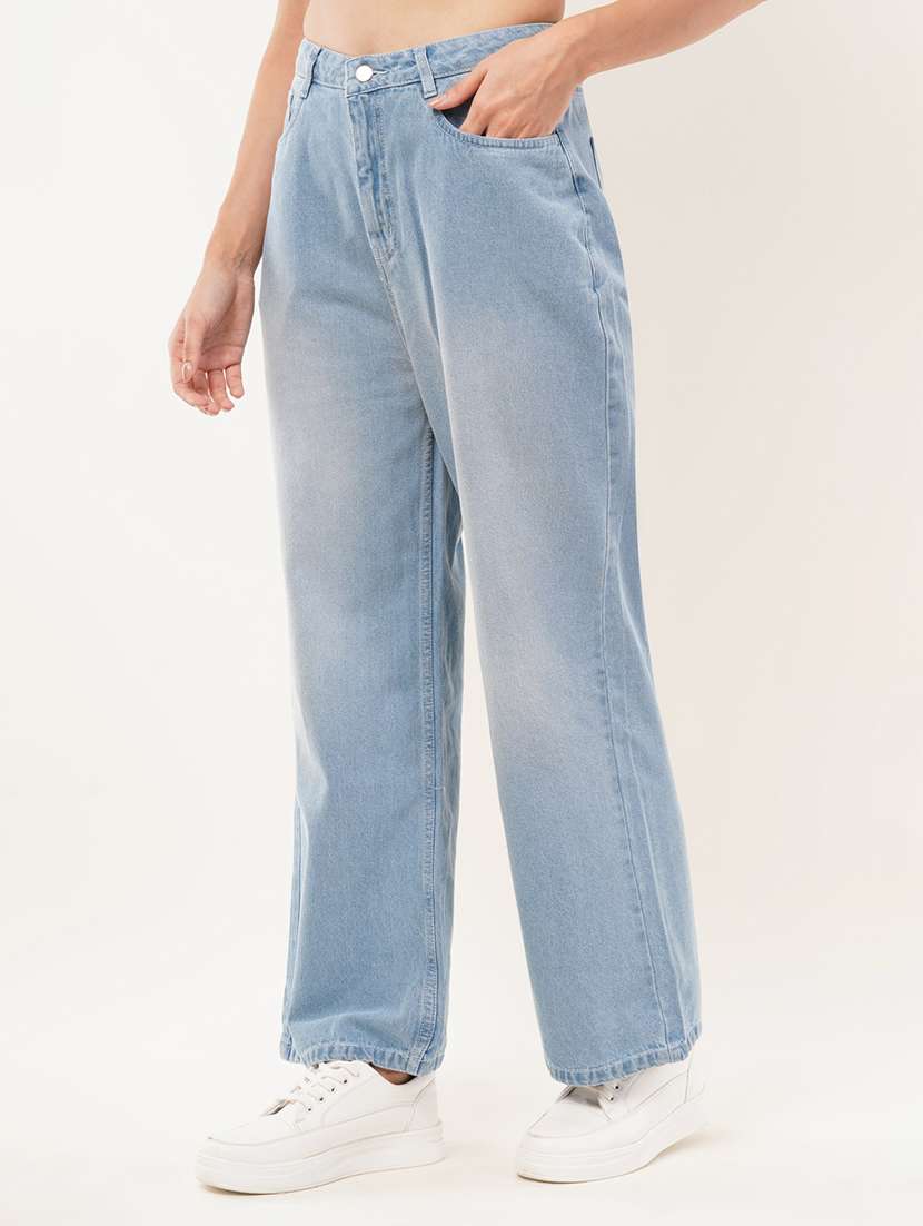 women solid mid rise wide leg jeans