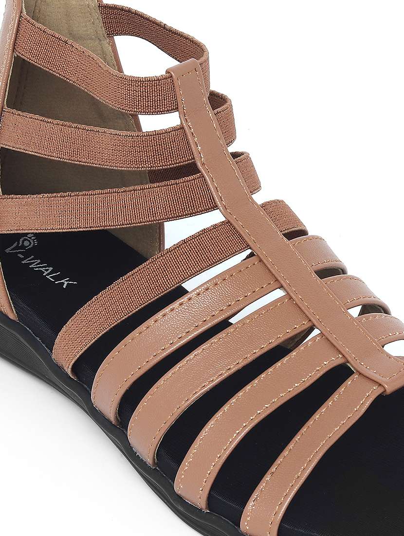 women solid zip clouser flat gladiator - 22331754 -  Standard Image - 5