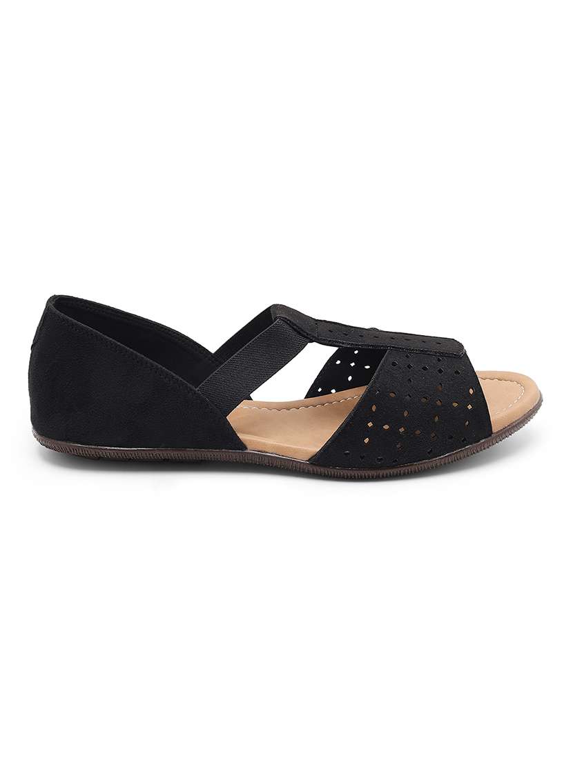 Women Solid Slip On Flat Sandal - 22331827 -  Standard Image - 3