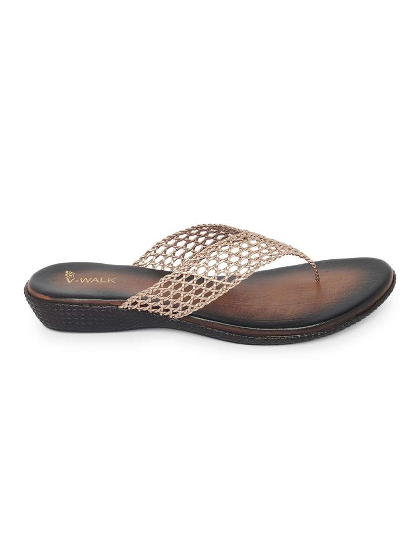 Women Solid Slip On Flat Sandal - 22331905 -  Standard Image - 3