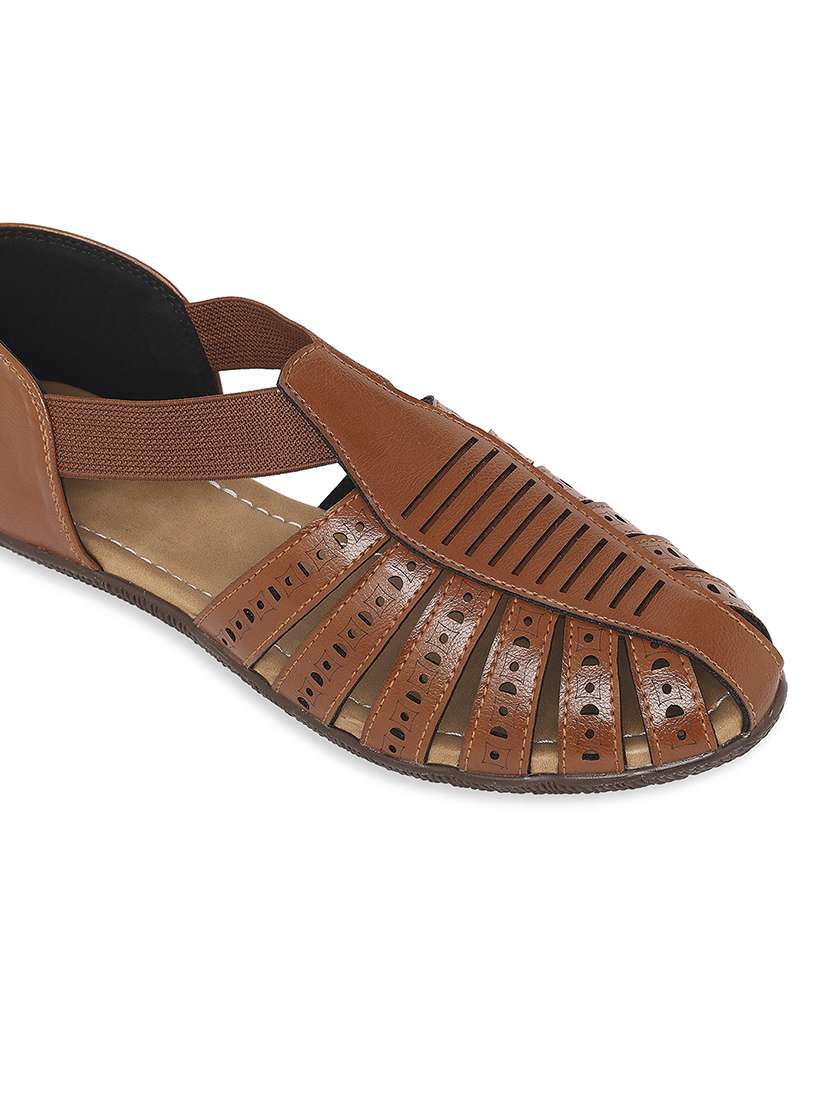 women solid slip on flat sandal - 22331930 -  Standard Image - 5