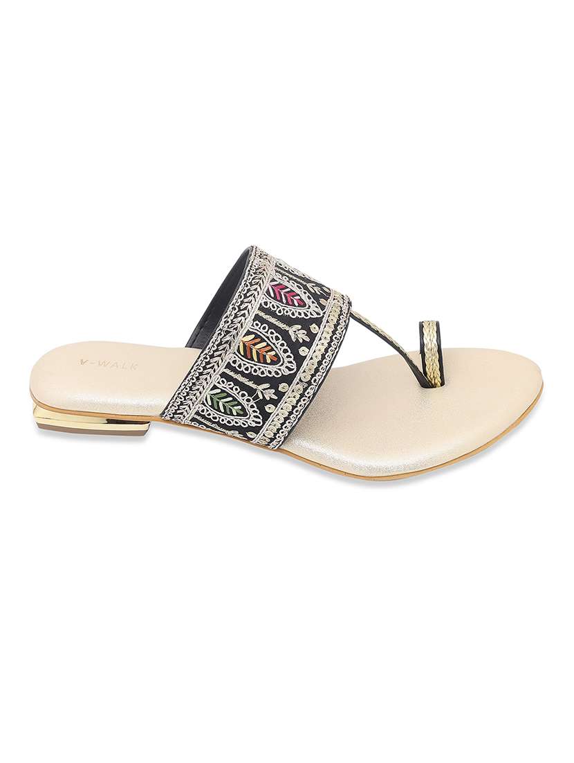 women embroidered one toe flat sandal - 22331940 -  Standard Image - 3