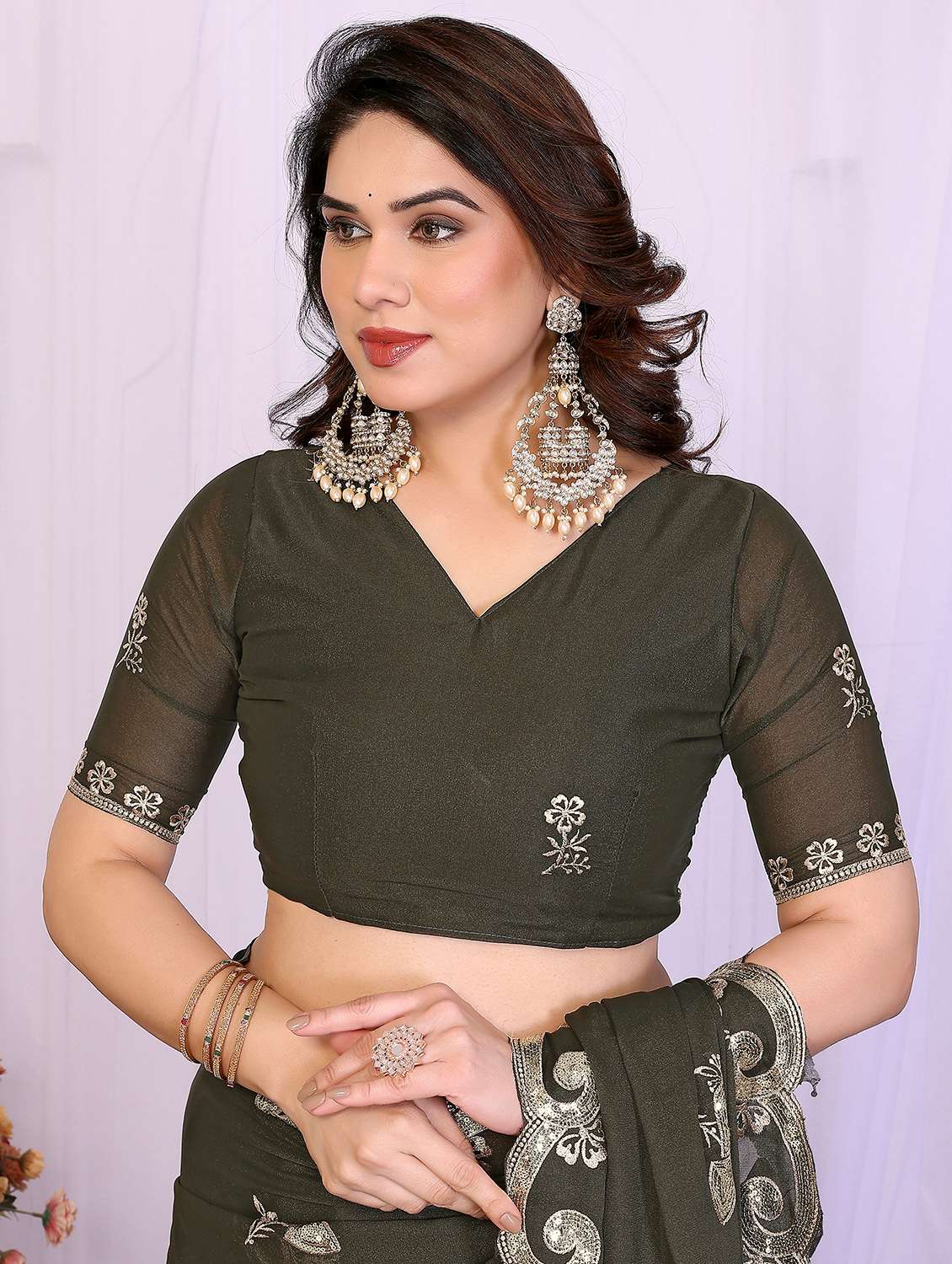 women solid with work embroidered saree with blouse - 22332429 -  Standard Image - 5