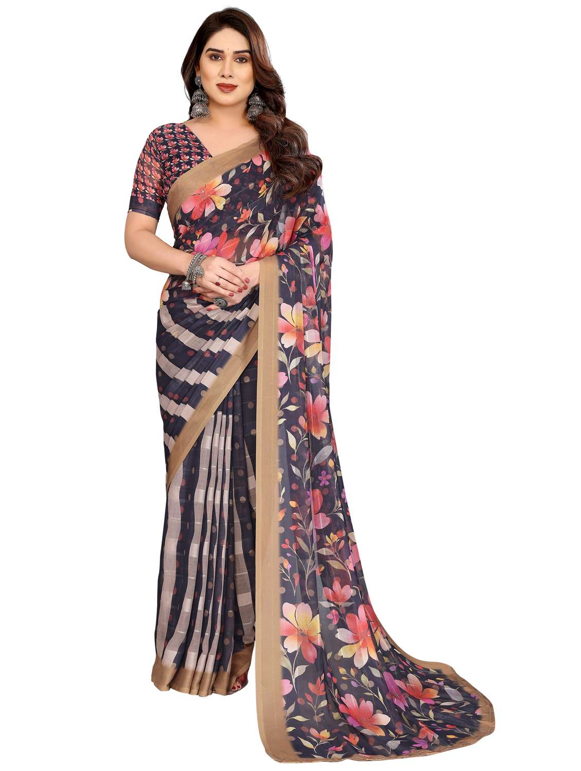 women printed casual wear saree with blouse