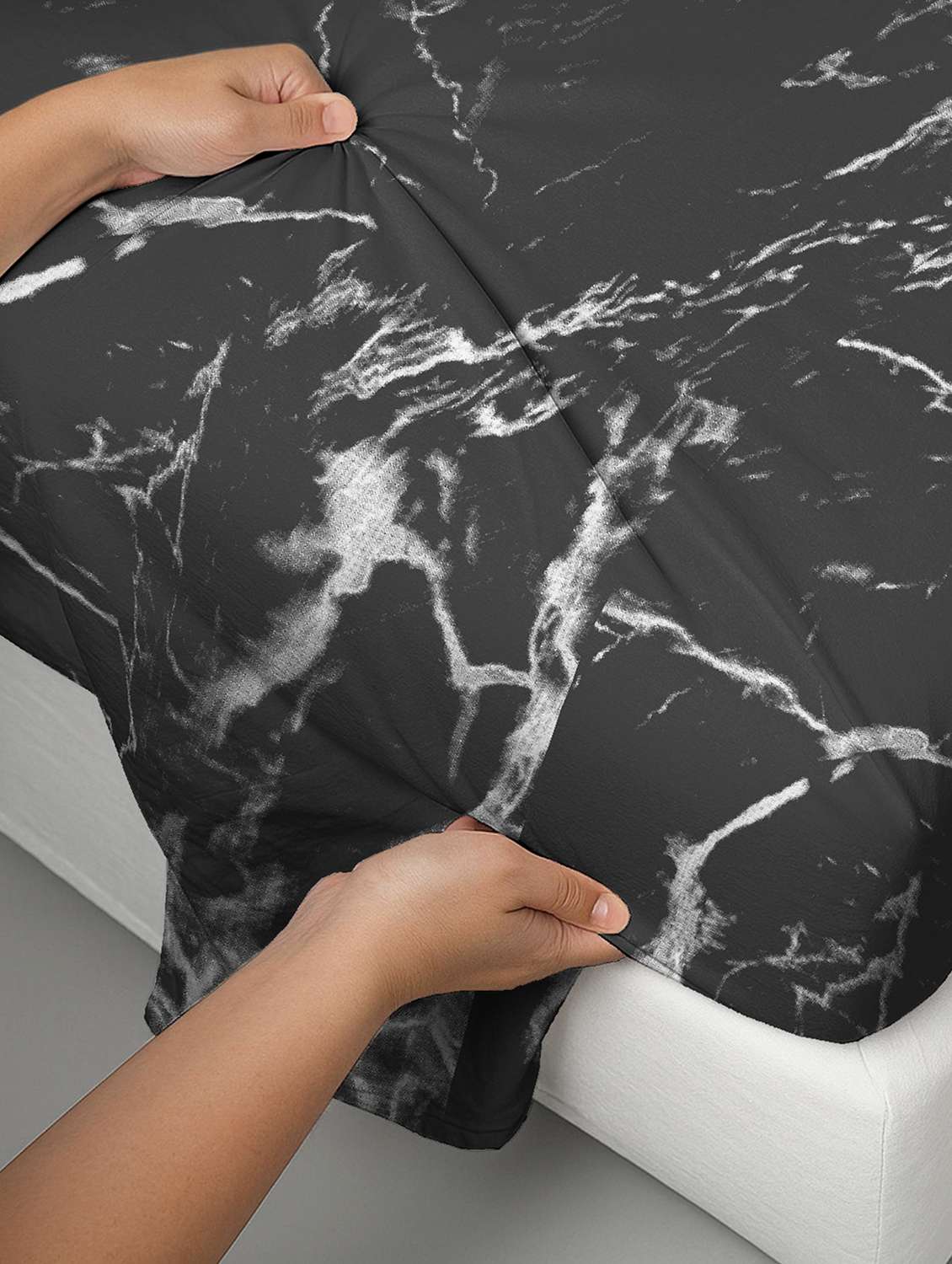 pizuna cotton 400 tc printed bedsheet superking with 2 pillow covers - 22335709 -  Standard Image - 3