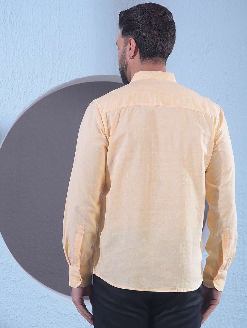 men solid mandarin neck short kurta - 22335720 -  Standard Image - 3