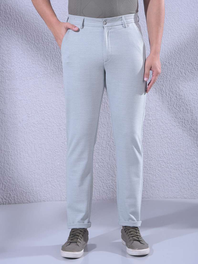 men solid mid rise chinos casual trouser