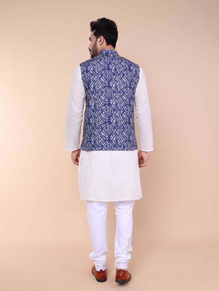 men printed mandarin neck kurta pyjama with jacket ethnic wear set - 22336112 -  Standard Image - 3