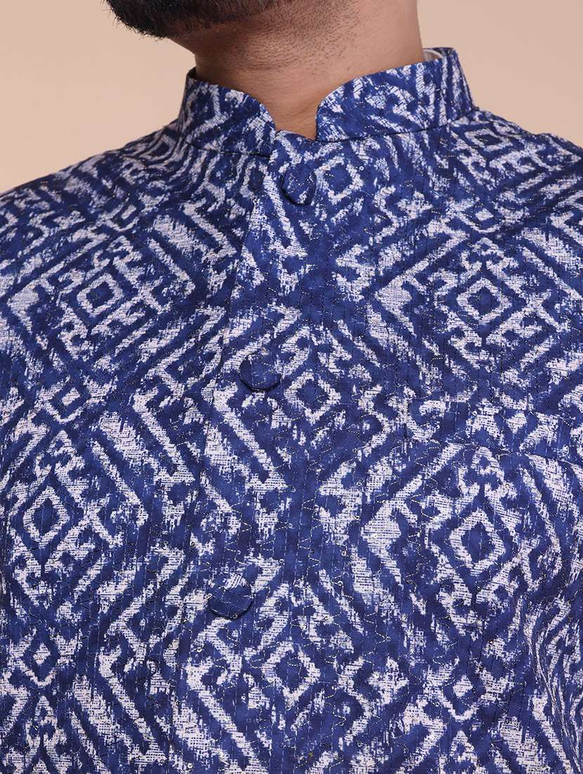 men printed mandarin neck kurta pyjama with jacket ethnic wear set - 22336112 -  Standard Image - 5