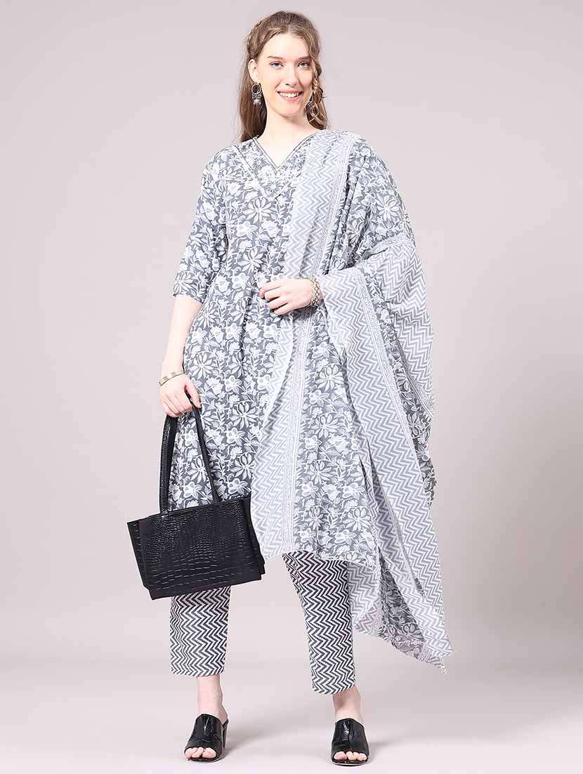 women floral three quarter sleeve kurta pant with dupatta set