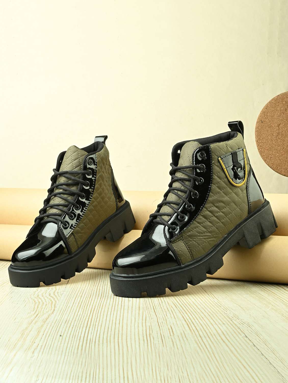 men olive lace up boot