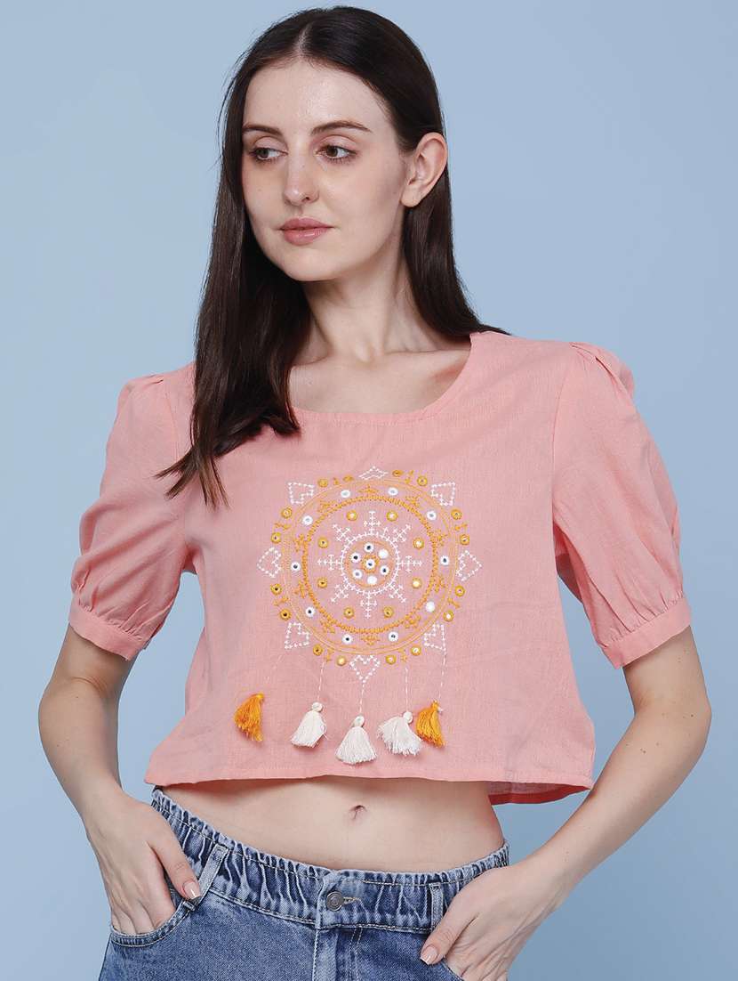 women embroidered short sleeves crop top