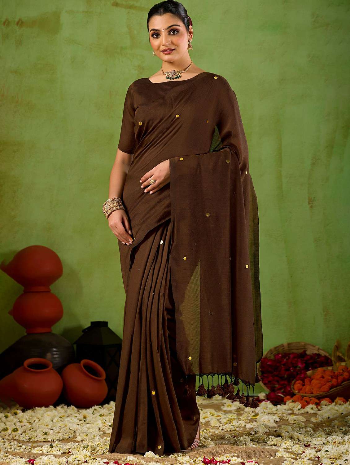 women solid with work handloom saree with blouse
