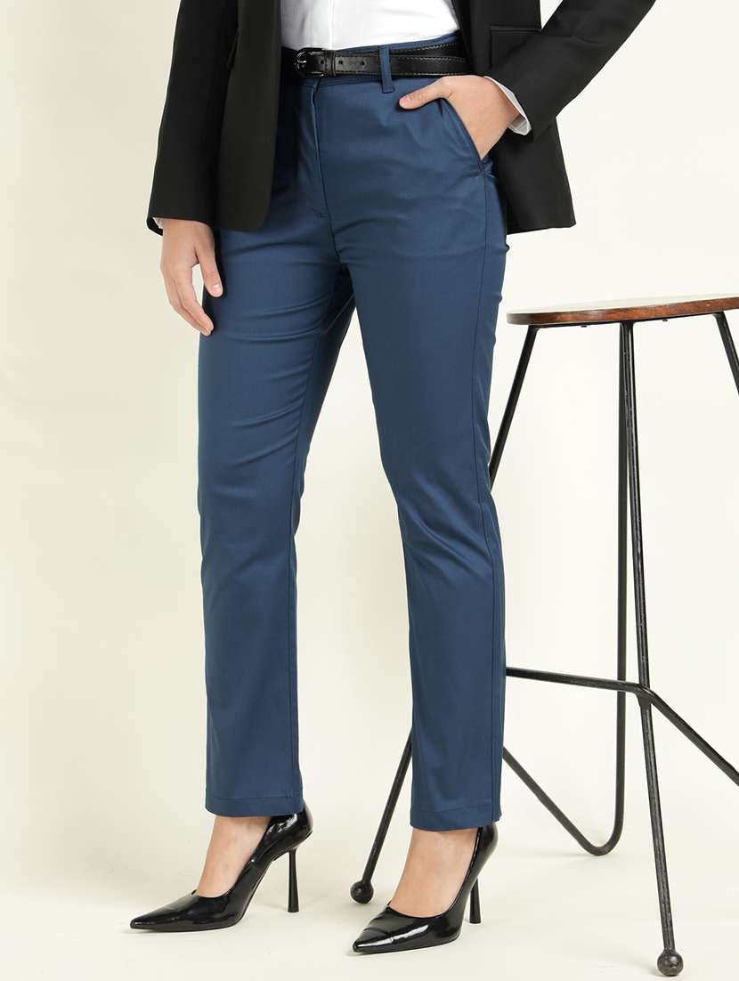 women solid mid rise cigarette pants