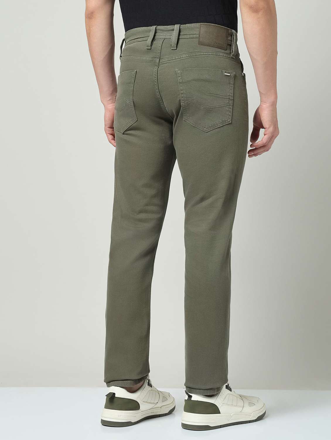 men plain mid rise full length jeans - 22337916 -  Standard Image - 3