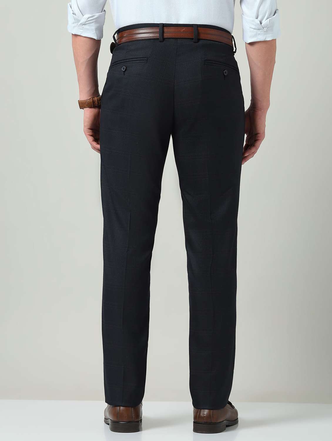 men solid mid rise flat front formal trouser - 22337984 -  Standard Image - 3