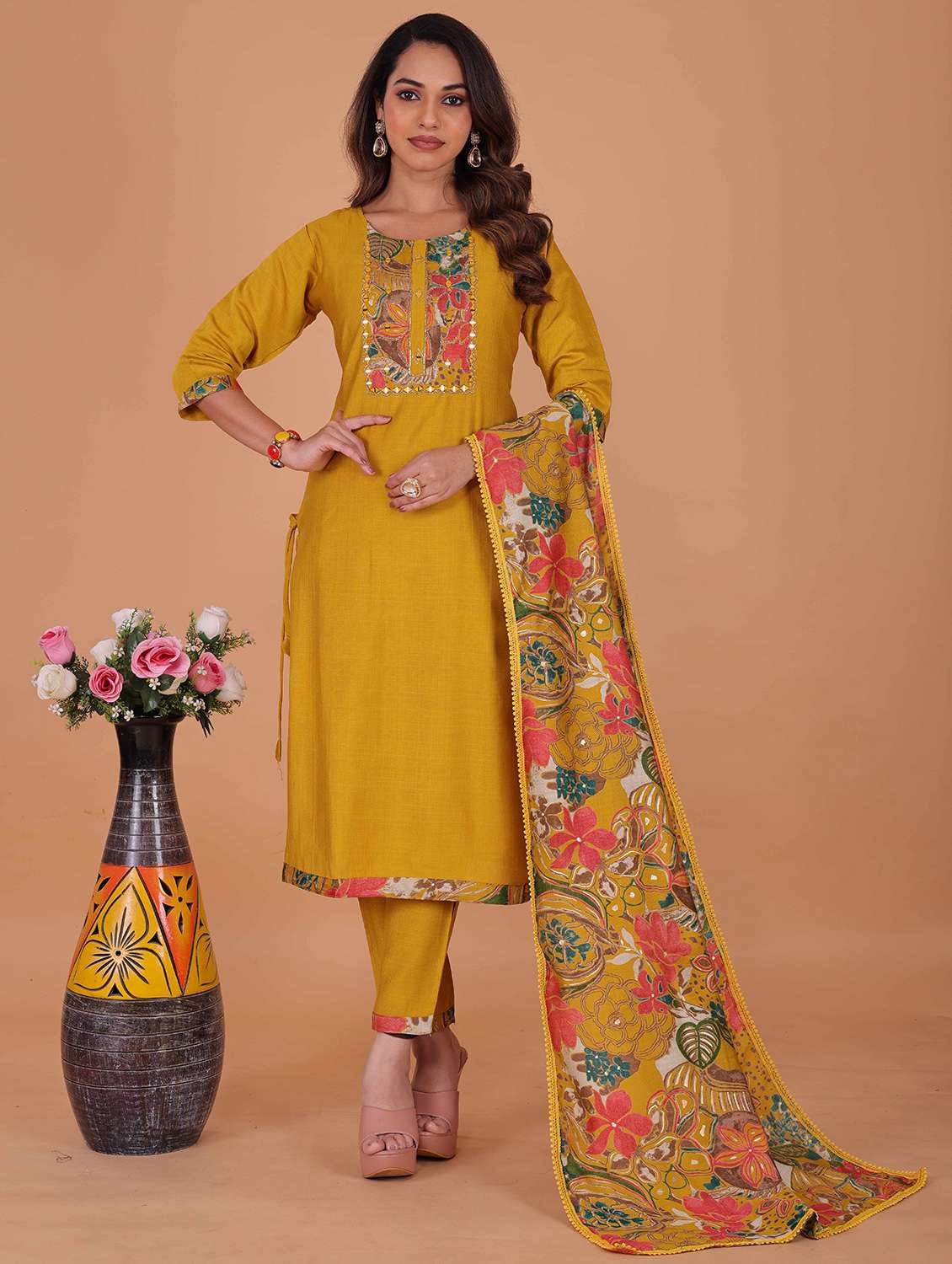 women solid three quarter sleeve kurta pant with dupatta set