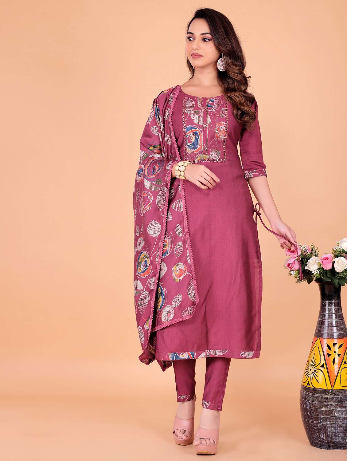 women solid three quarter sleeve kurta pant with dupatta set