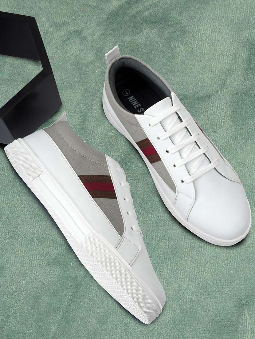 men white lace-up sneaker