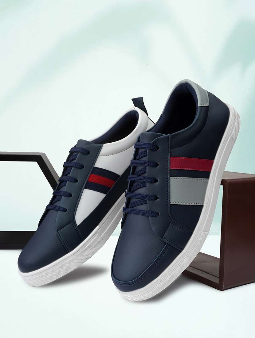 men blue lace-up sneaker