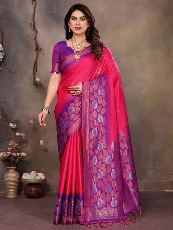 women self design banarasi saree with blouse