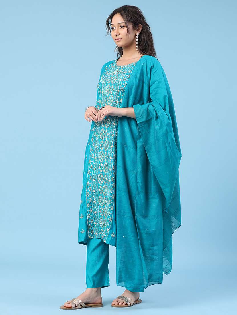 Women Embroidered Three Quarter Sleeve Kurta Pant With Dupatta Set - 22338446 -  Standard Image - 3