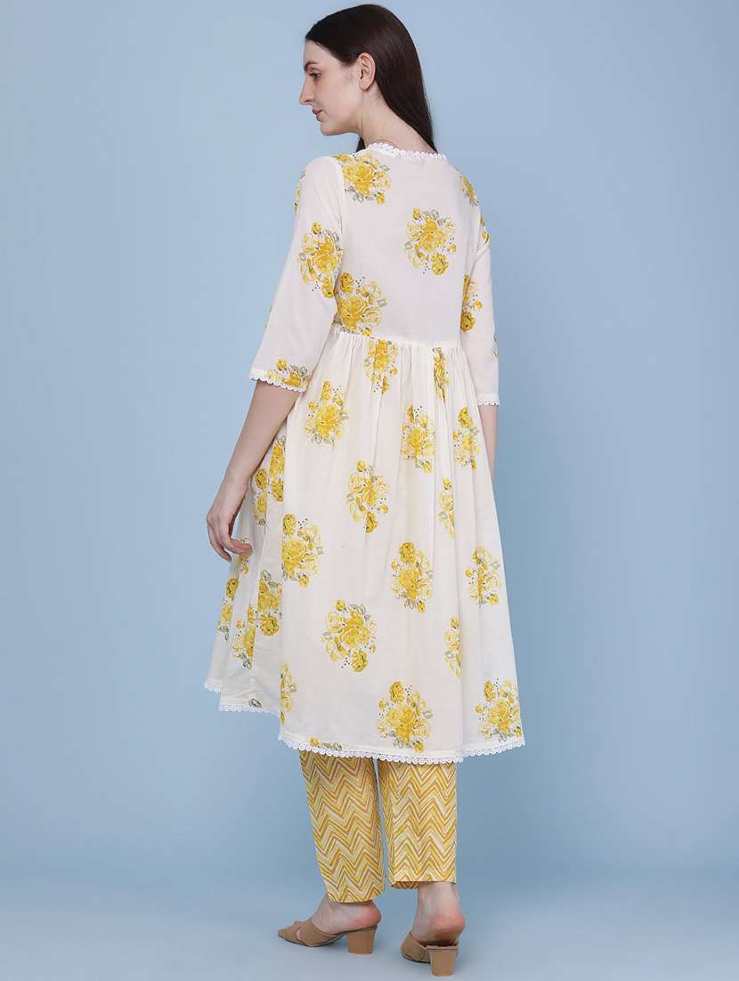 women printed three quarter sleeves kurta pant set - 22338479 -  Standard Image - 3
