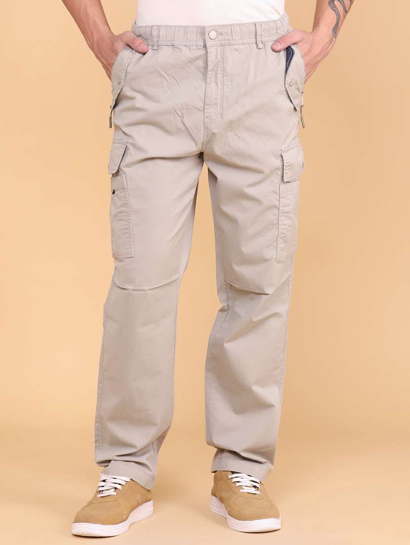 men solid mid rise loose fit cargo 