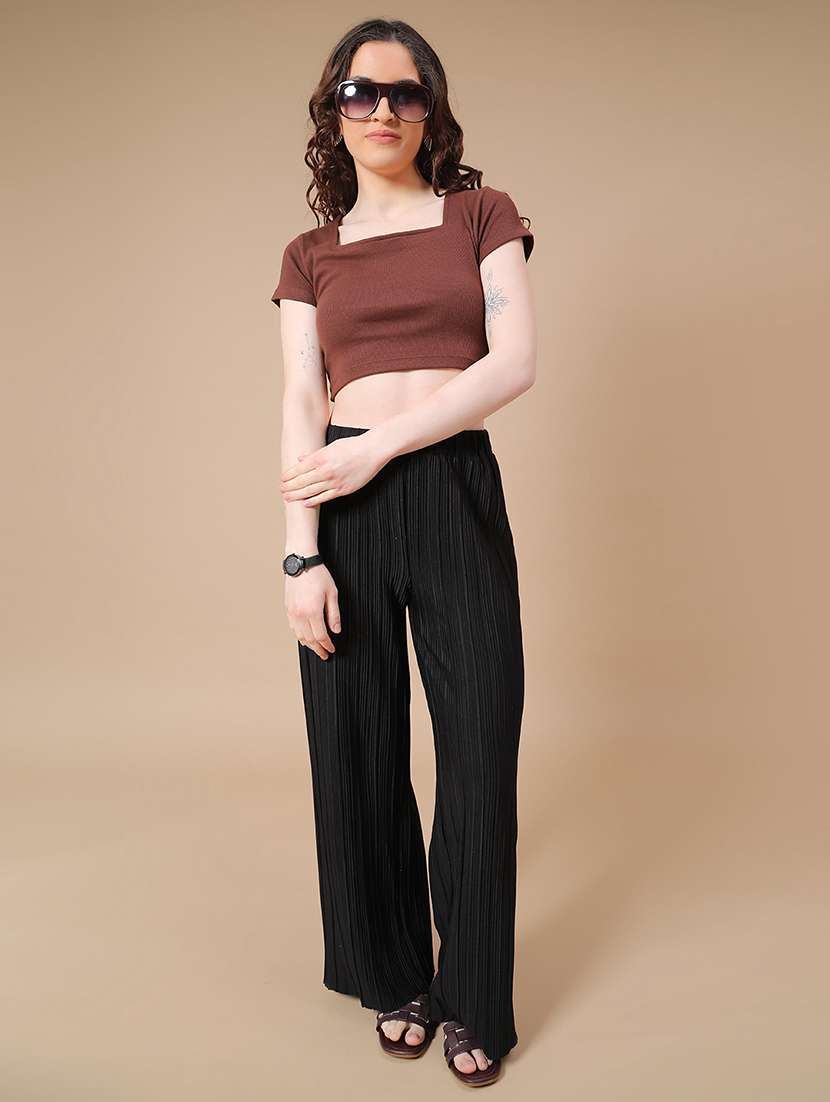 brown cotton crop top - 22338966 -  Standard Image - 5