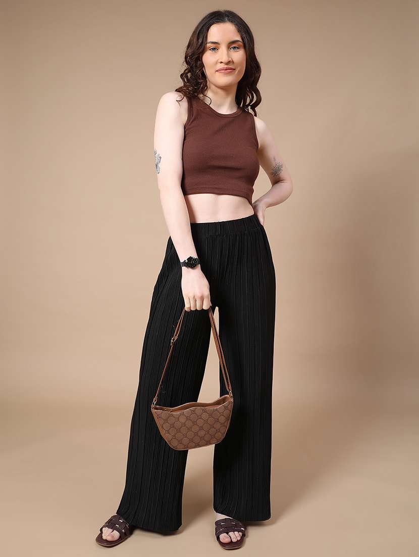 brown cotton tank  top - 22338968 -  Standard Image - 5